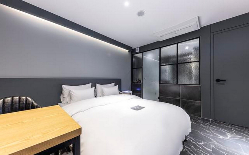 Bedroom 3, Incheon Yonghyeondong Number 25, Nam