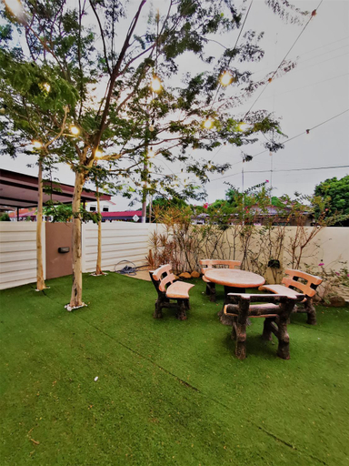 Others 5, Warni Villa 13, Muar