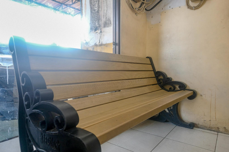 Public Area 29