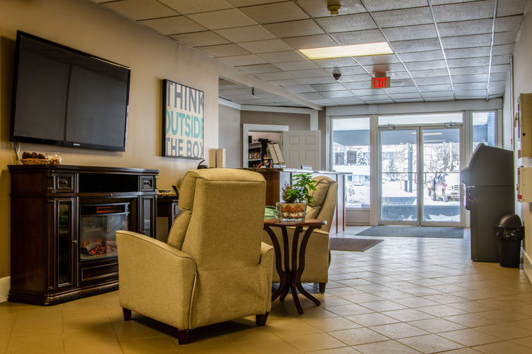 Public Area, Northwood Plaza Hotel, Fraser-Fort George