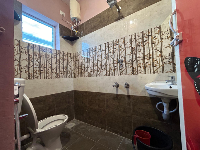 Bathroom 4, THE AARUDRA'S RESIDENCY SRIRANGAM, Tiruchirappalli