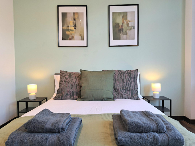 Bedroom 2, 3 Bedroom Apartment in Converted Brewery, Kingston upon Hull