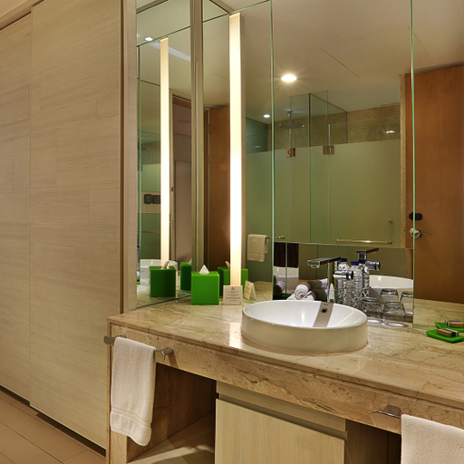 Bathroom 6