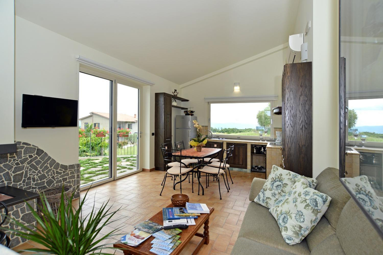 Others 3, Country House Arborea, Viterbo