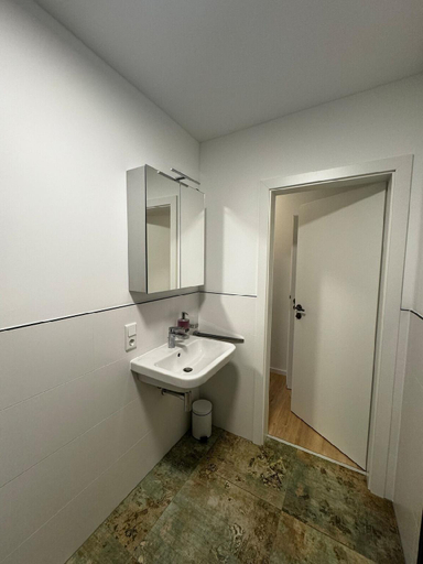 4, Paris: Messe-, Business-, Ferienwohnung, Mettmann