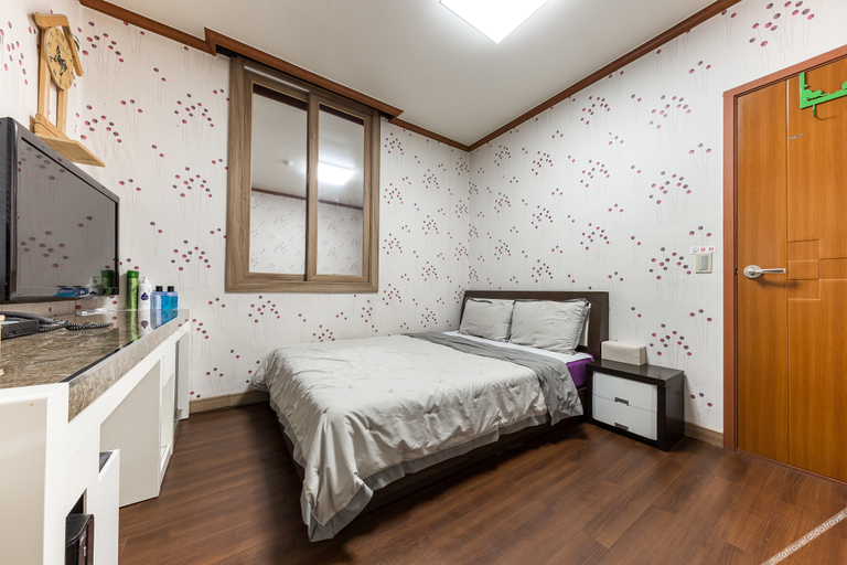 Bedroom 3, Buyeo Prince, Buyeo