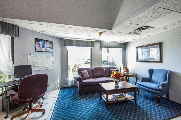 Public Area 2, Quality Inn Ashland, Boyd