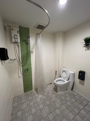 Bathroom 9