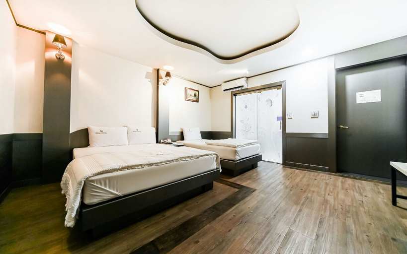 Bedroom 2, Daegu Beomeo Midas Hotel, Buk