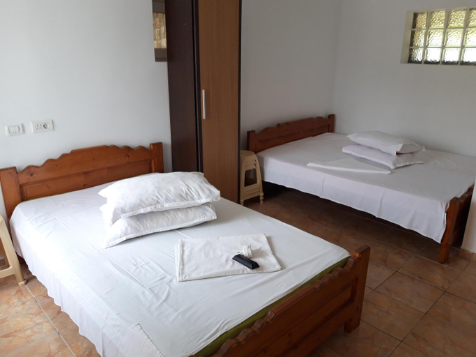 Others 5, Casa Ani, Costinesti