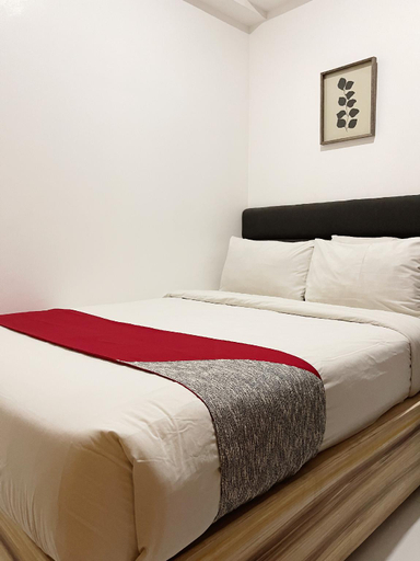 Bedroom 13