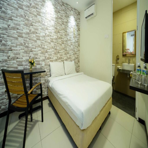 Others 3, Casa Hotel Klia 1, Sepang