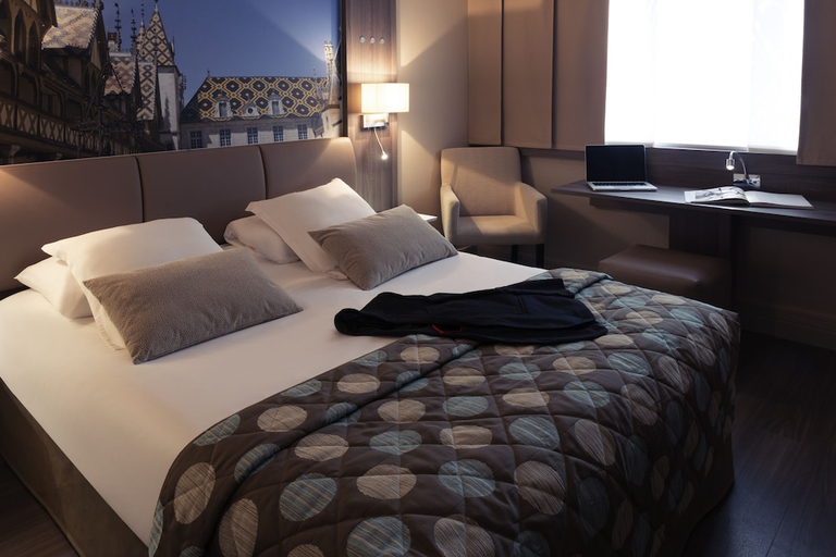 Bedroom 3, Hotel Mercure Beaune Centre, Côte-d'Or