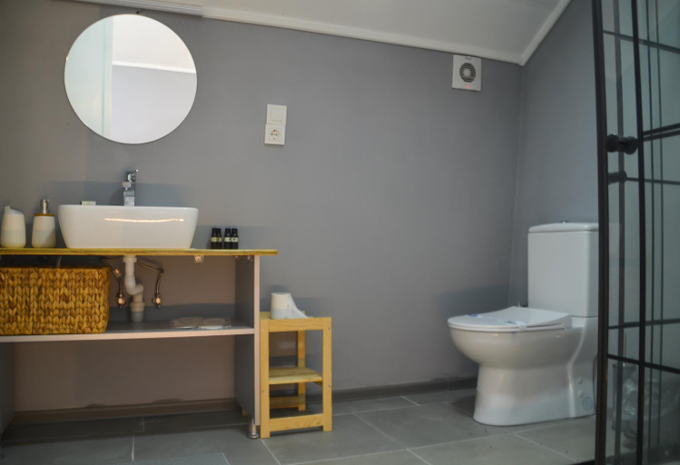 Bathroom 4, Quonset Glamping, Seferihisar