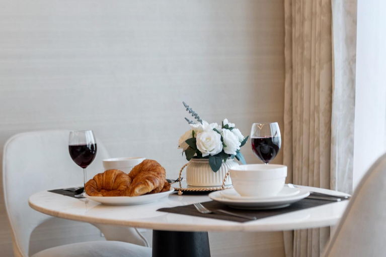 Food & Drinks, Palm Tower where Luxury & View meet in one place, Dubai