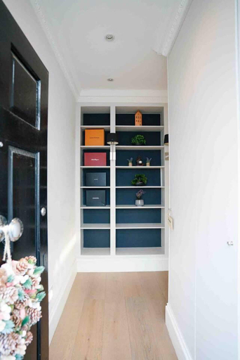 Others 4, Spacious & Modern 3brs House in Central London, London