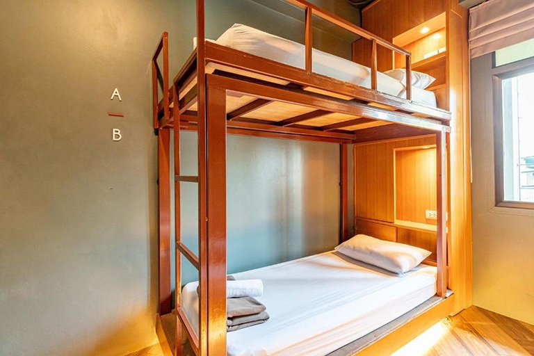 Bedroom 25