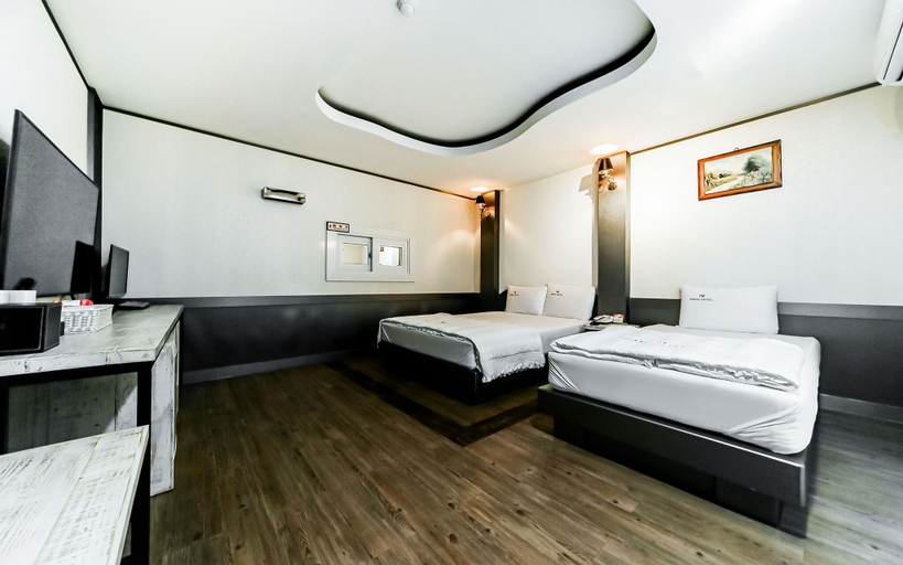 Bedroom 3, Daegu Beomeo Midas Hotel, Buk