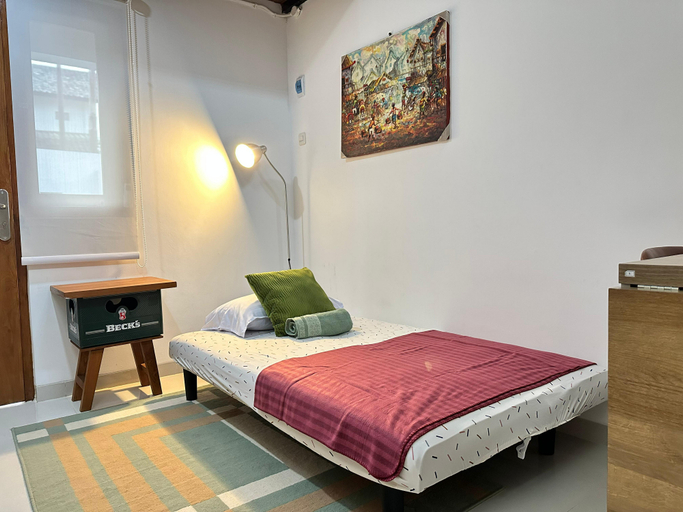 bedroom 18