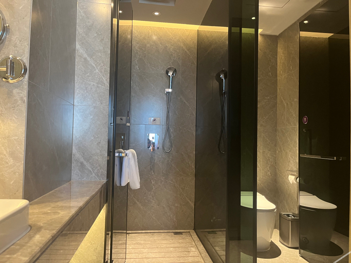 Bathroom 3, Mercure Guilin High-tech Zone Hotel, Guilin