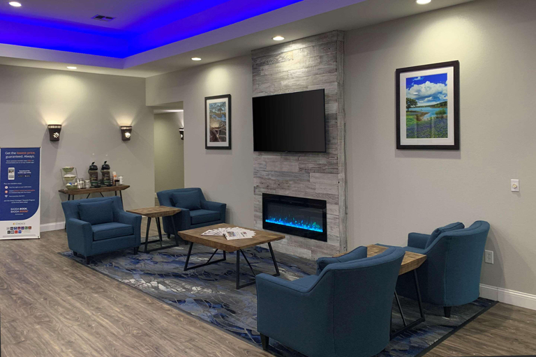Public Area 2, Quality Inn Sonora TX, Sutton