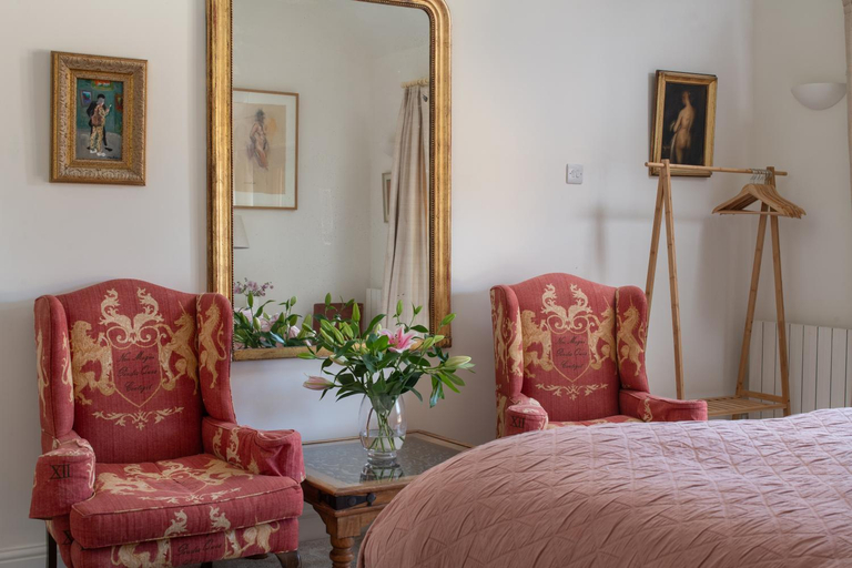 Bedroom, The Clock Tower & Dairy - Two x 2 Bed Barns with Indoor Pool, Oxfordshire