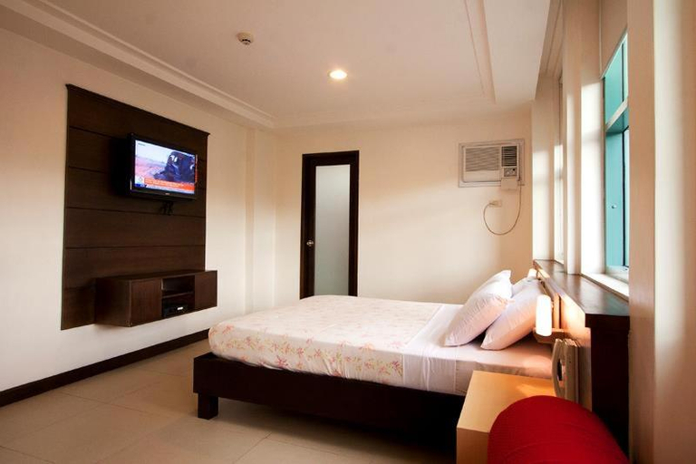 Bedroom, Olongapo Travel Lodge, Olongapo City