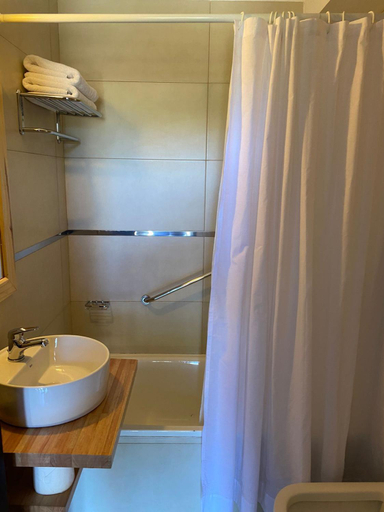Bathroom 5, Hosteria Las Nieves, Los Lagos