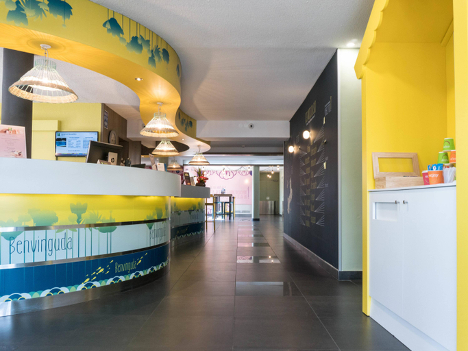 Public Area, ibis Styles Perpignan Canet en Roussillon, Pyrénées-Orientales