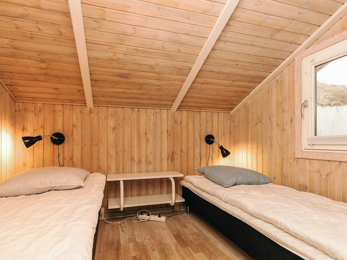 Bedroom 2, 4 Star Holiday Home in Lokken, Jammerbugt