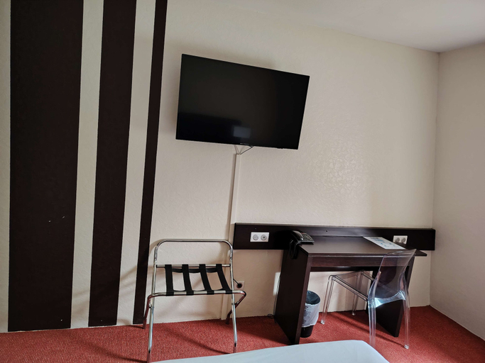Bedroom 4, Kyriad Laon, Aisne