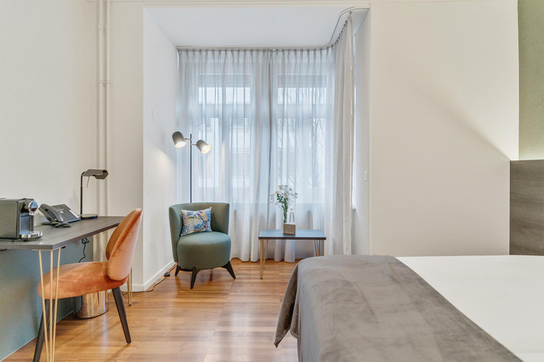 Bedroom 13