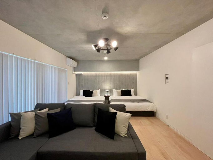 Bedroom 1, bHOTEL Nekoyard - Scenic Penthouse Studio with Jacuzzi & Spacious Terrace, Hiroshima