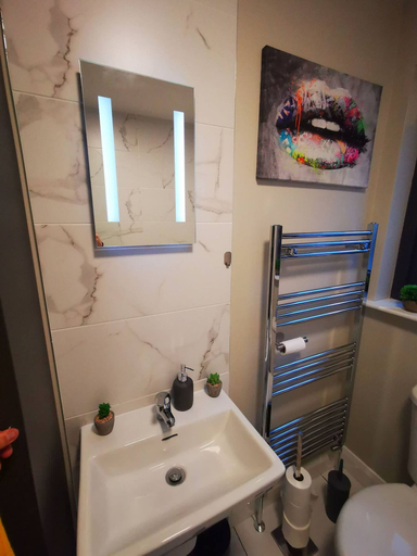 Bathroom 3, Belfast Central 2 Bedroom Luxurious Modern Stay, Belfast
