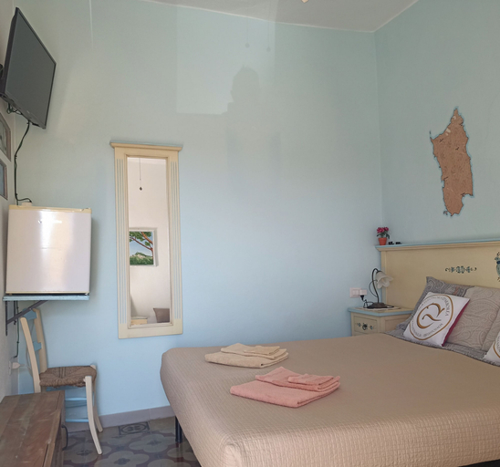 Bedroom 2, B&B Eleonora D'Arborea, Nuoro