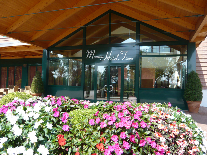 Monica Hotel Fiera, Milano