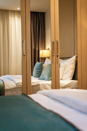 Bedroom 3, Hotel Imperial Conference & Spa