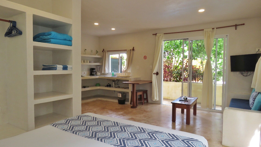 Bedroom 2, Hotel & Suites Oasis Bacalar, Othón P. Blanco
