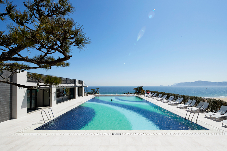 Sport & Beauty 2, Paradise Hotel Busan, Haeundae