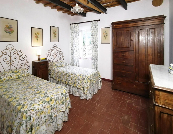 Bedroom 3, Charming House in Tuscany With Pool & Views, Siena