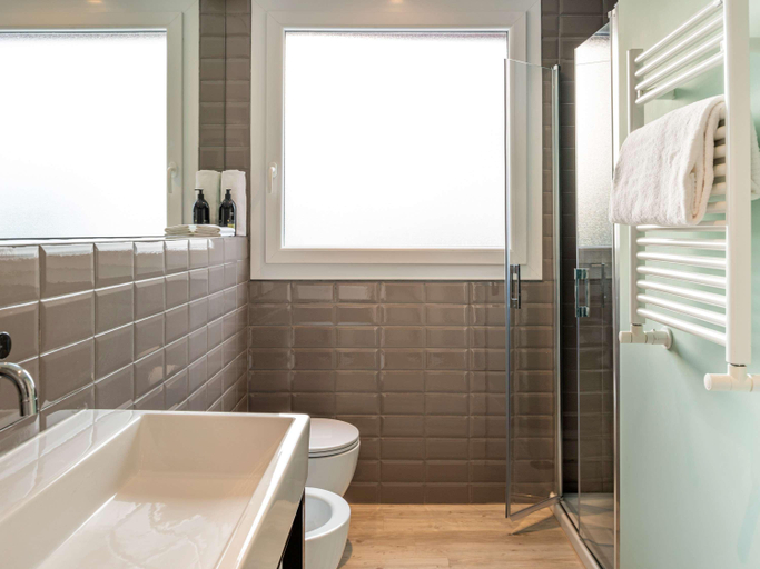 Bathroom 5, Aparthotel Adagio Rome Vatican, Rome