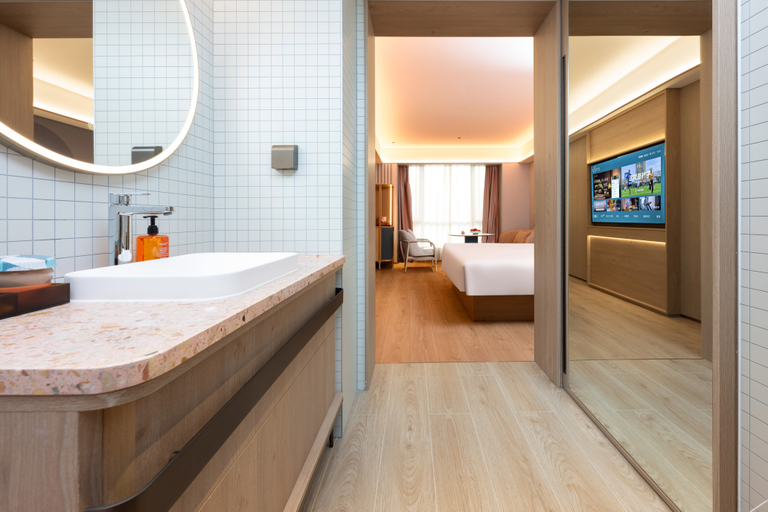 Bathroom 3, Orange Hotel Linfen Jiefang East Road, Linfen