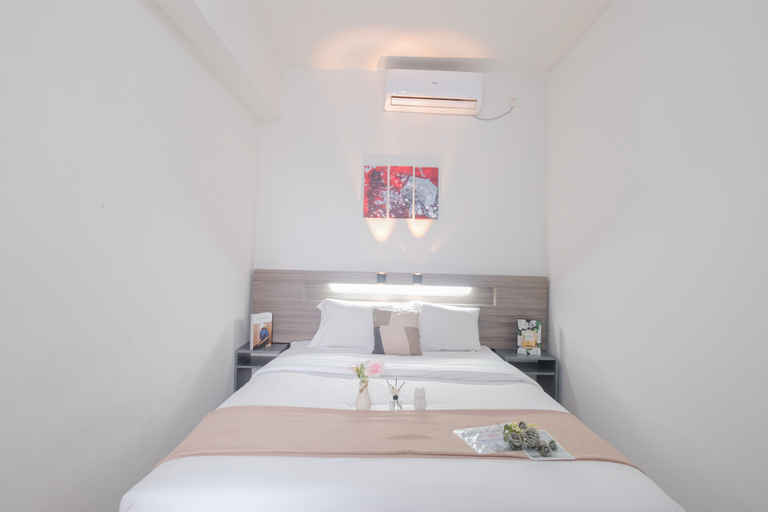 Cozy and Sweet 2BR Apartment at Vittoria Residence By Travelio, West Jakarta