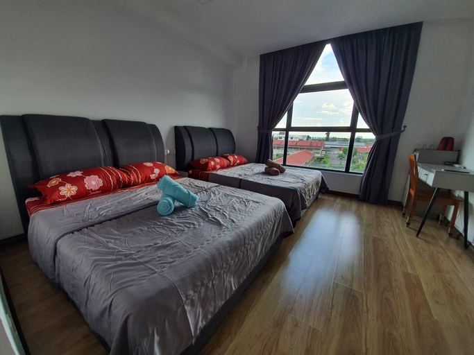 Bedroom 2, KITTY HOMESTAY 402 @ ROXY APARTMENT KUCHING, Kuching