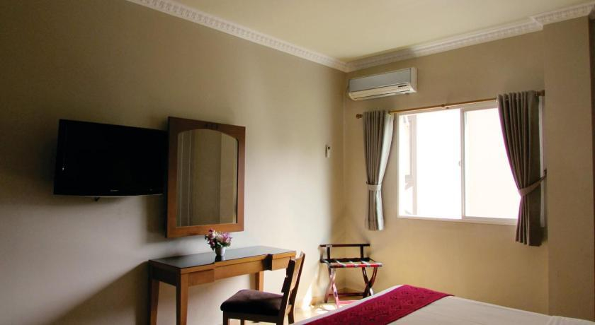 Bedroom 14