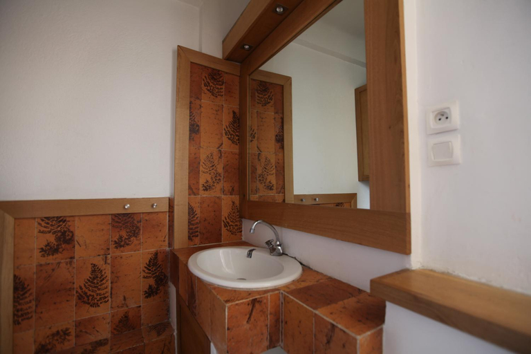 Bathroom, La Maison Verte, Gard
