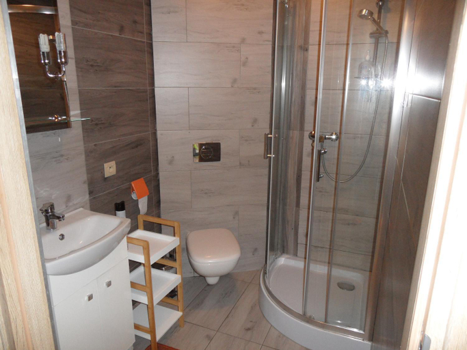 Bathroom 2, Domki pod Pilskiem, Żywiec