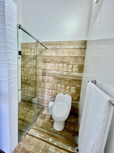 Bathroom 4, Hotel Cattaleya, Santiago de Cali