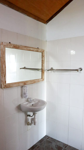 Bathroom 4, NORA COTTAGE, Klungkung