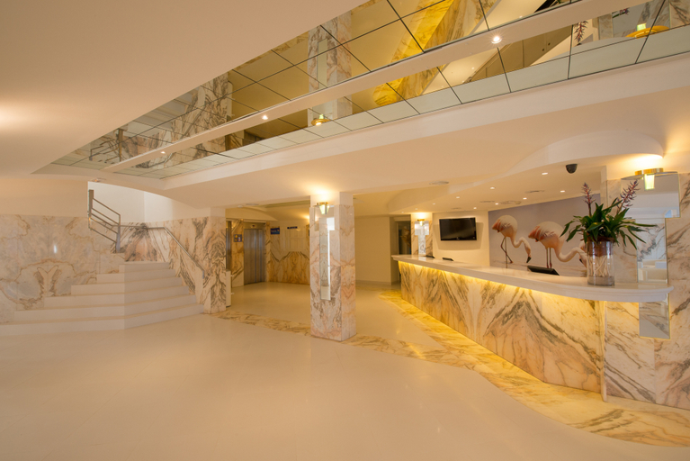 Public Area 4, Iberostar Waves Ciudad Blanca, Baleares
